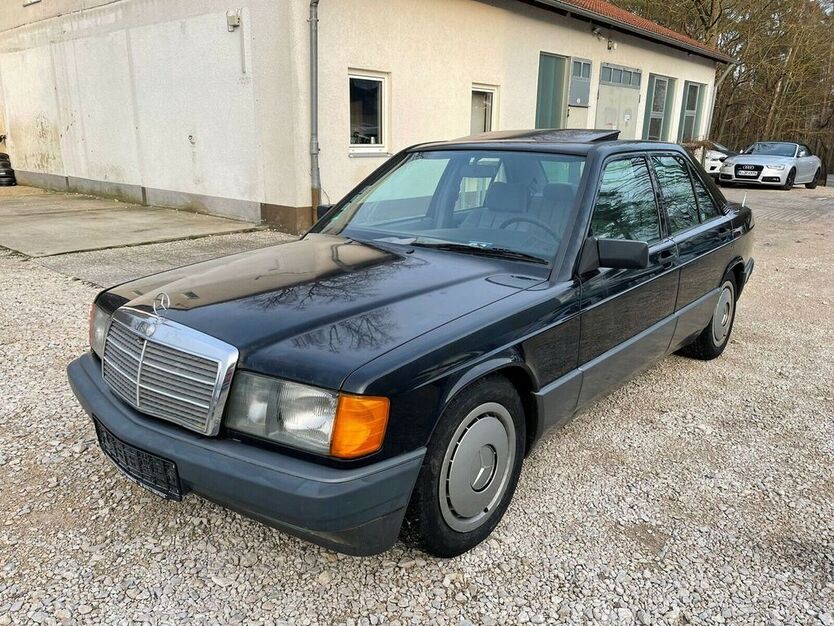 Mercedes-Benz 190 180.000 km 2.950 € Schwabach 91126