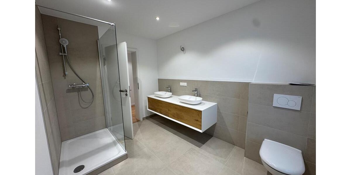 Erdgeschoßwohnung Faßberg - 4 Zimmer, 120 m&sup2;, 1.200&euro; | Angebot:24466650