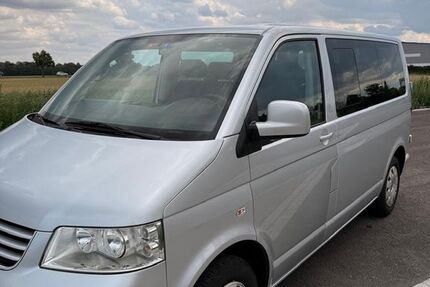 VW T5 Caravelle 117.328 km 17.500 &euro; Augsburg 86179