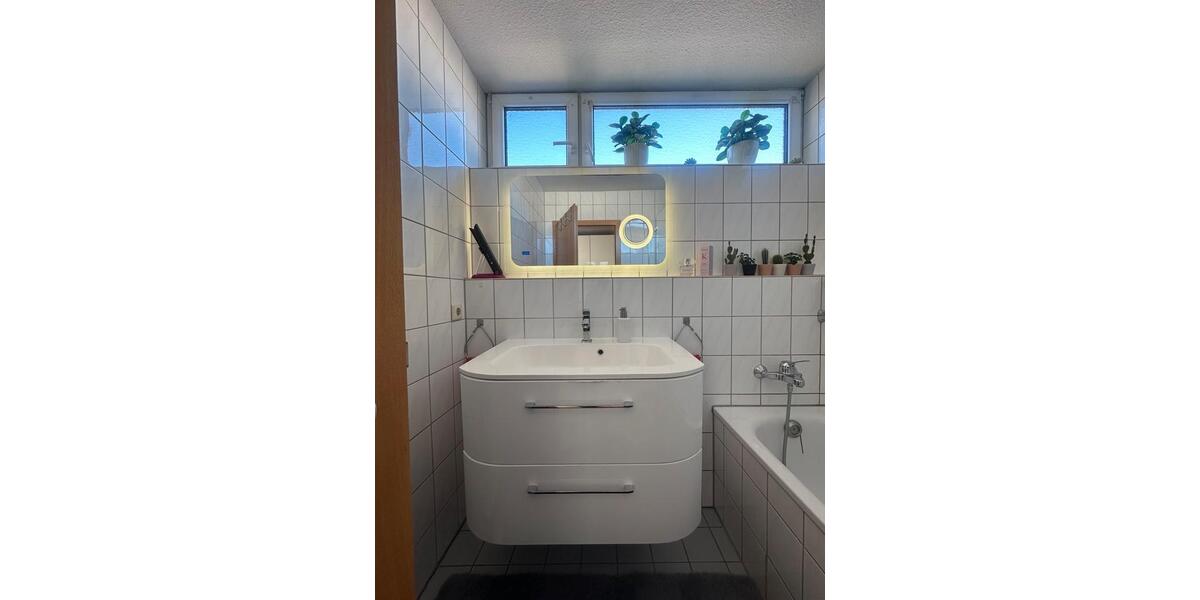 Dachgeschoßwohnung Pforzheim Brötzingen - 2.5 Zimmer, 64 m&sup2;, 650&euro; | Angebot:25419441