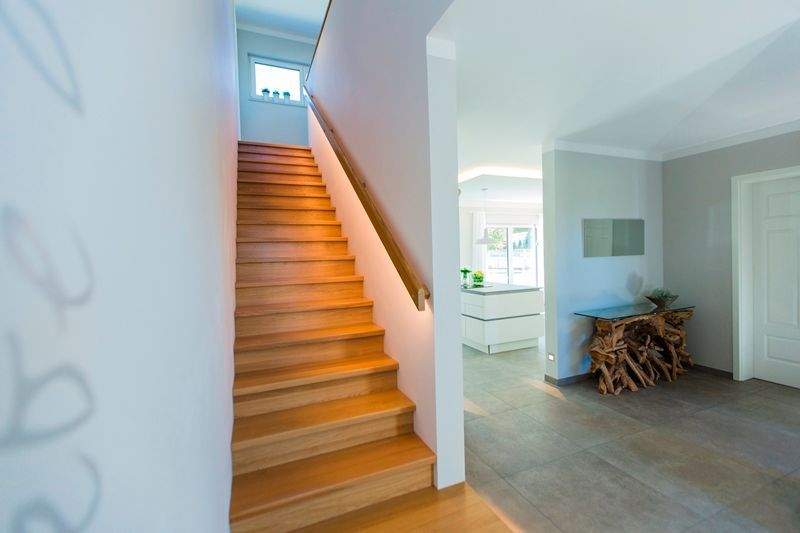 Gewerbeobjekt Münchberg - 8 Zimmer, 407 m&sup2;, 815.000&euro; | Angebot:23853007