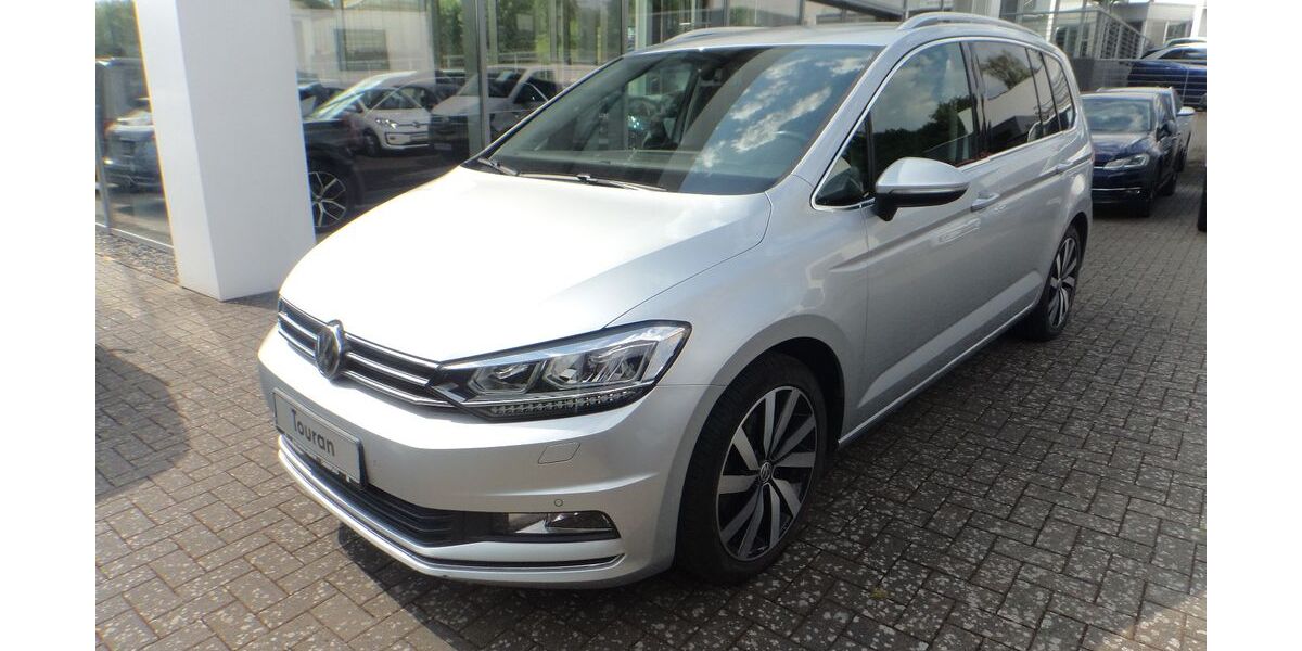 VW Touran 116.900 km 17.499 &euro; Königswinter 53639