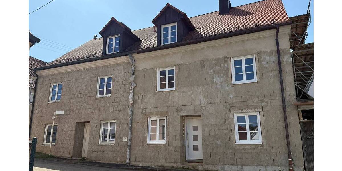 Doppelhaushälfte Harburg (Schwaben) Harburg - 4 Zimmer, 117 m&sup2;, 245.000&euro; | Angebot:22920253