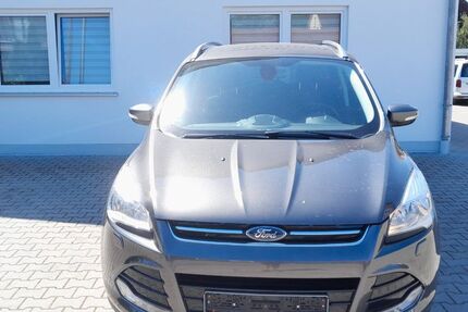 Ford Kuga 89.900 km 10.900 &euro; Dinkelscherben 86424