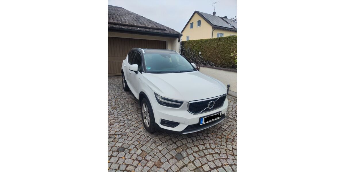 Volvo XC40 112.000 km 22.200 &euro; Neuburg an der Donau 86633