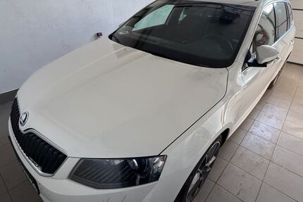 Skoda Octavia 202.000 km 10.890 &euro; Saal a.d. Saale 97633