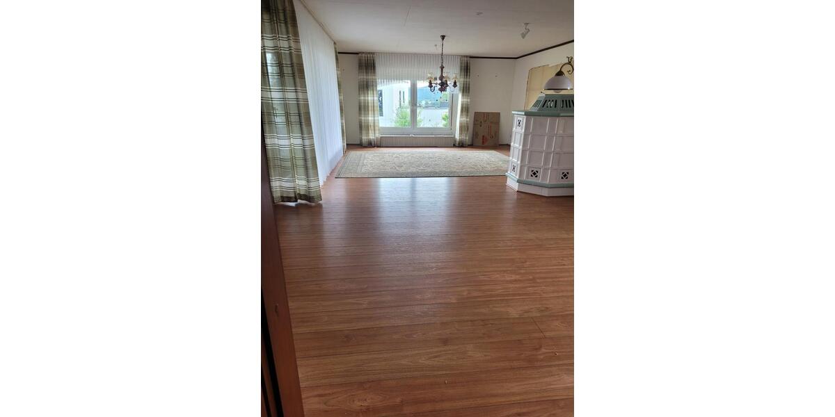 Bungalow Kirkel - 5.5 Zimmer, 146 m&sup2;, 250.000&euro; | Angebot:26983333