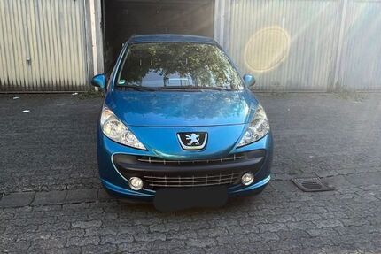 Peugeot 207 163.000 km 2.600 &euro; Schwalbach 65824