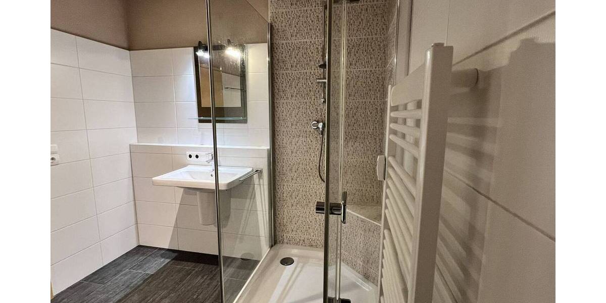 Etagenwohnung Neustadt an der Aisch Neustadt - 2 Zimmer, 67 m&sup2;, 245.000&euro; | Angebot:26486680