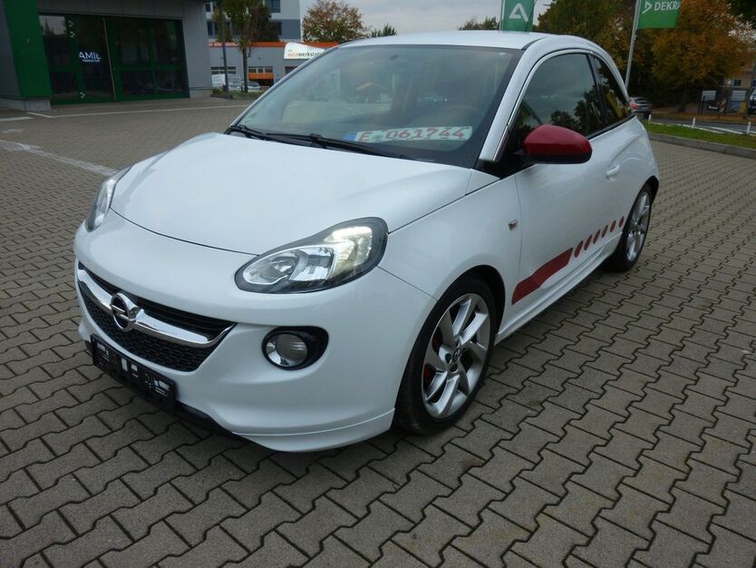 Opel Adam 119.000 km 5.300 € Essen 45144