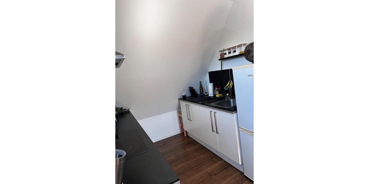 Dachgeschoßwohnung Flensburg Falkenberg - 2 Zimmer, 38 m&sup2;, 510&euro; | Angebot:26412541