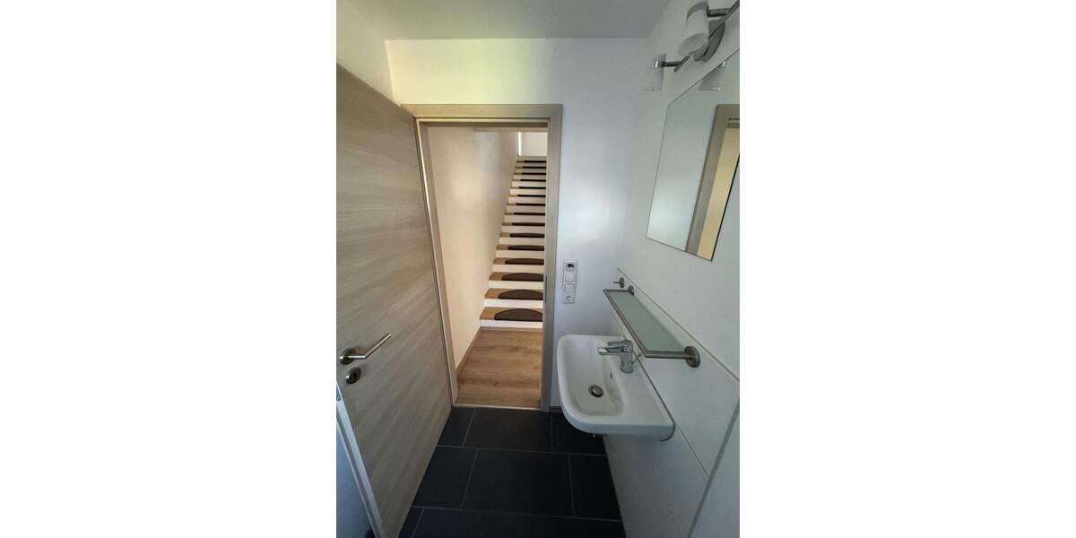 Doppelhaushälfte Eichendorf Pitzling - 4 Zimmer, 131 m&sup2;, 1.200&euro; | Angebot:25803299