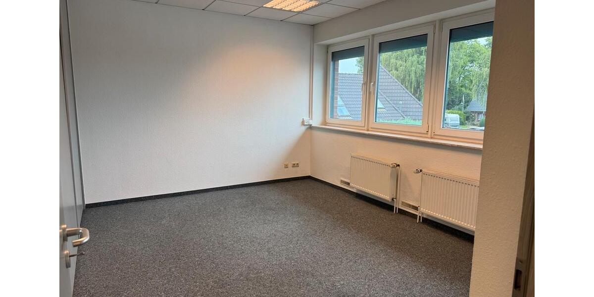 Gewerbeobjekt Wiefelstede - 6&euro; | Angebot:25229363