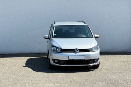 VW Touran 150.000 km 8.499 &euro; Kandel 76870