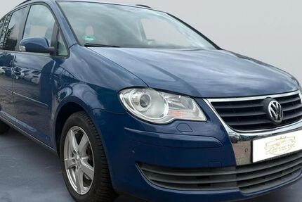 VW Touran 162.310 km 4.900 &euro; Berlin 12277