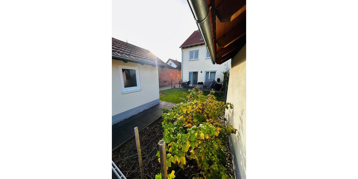 Reihenhaus Münster (Hessen) - 5.5 Zimmer, 140 m&sup2;, 535.000&euro; | Angebot:24639083