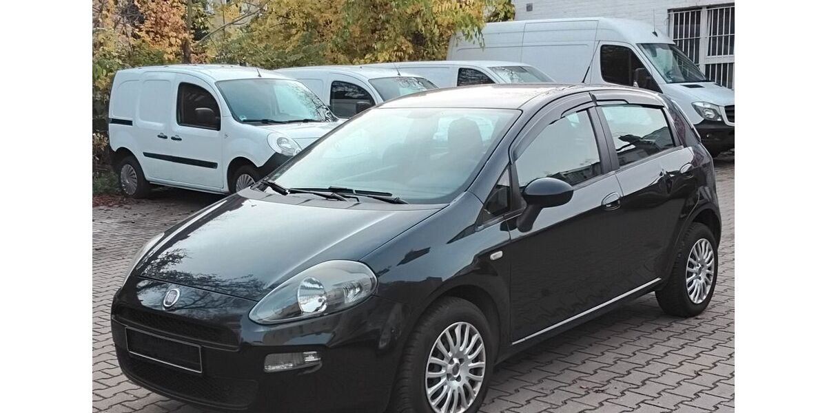 Fiat Punto 125.700 km 2.950 € Berlin 13409