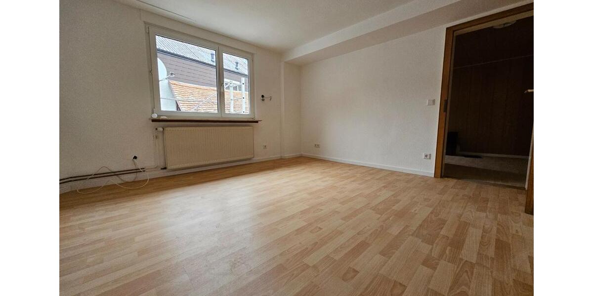 Modernisiertes 6-ZKB-Haus mit Hof, Garage & Hobbyraum 6 zimmer