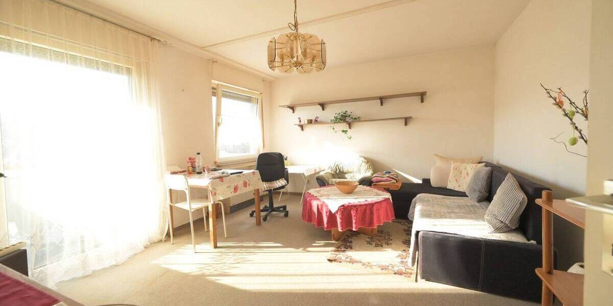 Etagenwohnung Dernbach - 4 Zimmer, 116 m&sup2;, 149.000&euro; | Angebot:25997787