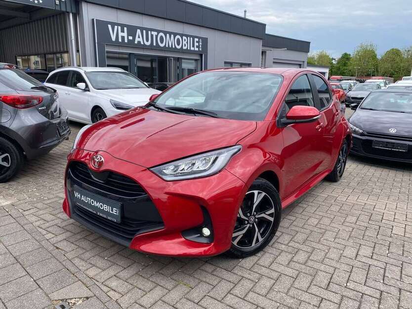 Yaris