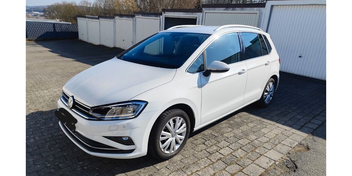 VW Golf Sportsvan 21.299 km 18.290 &euro; Wetzlar 35576