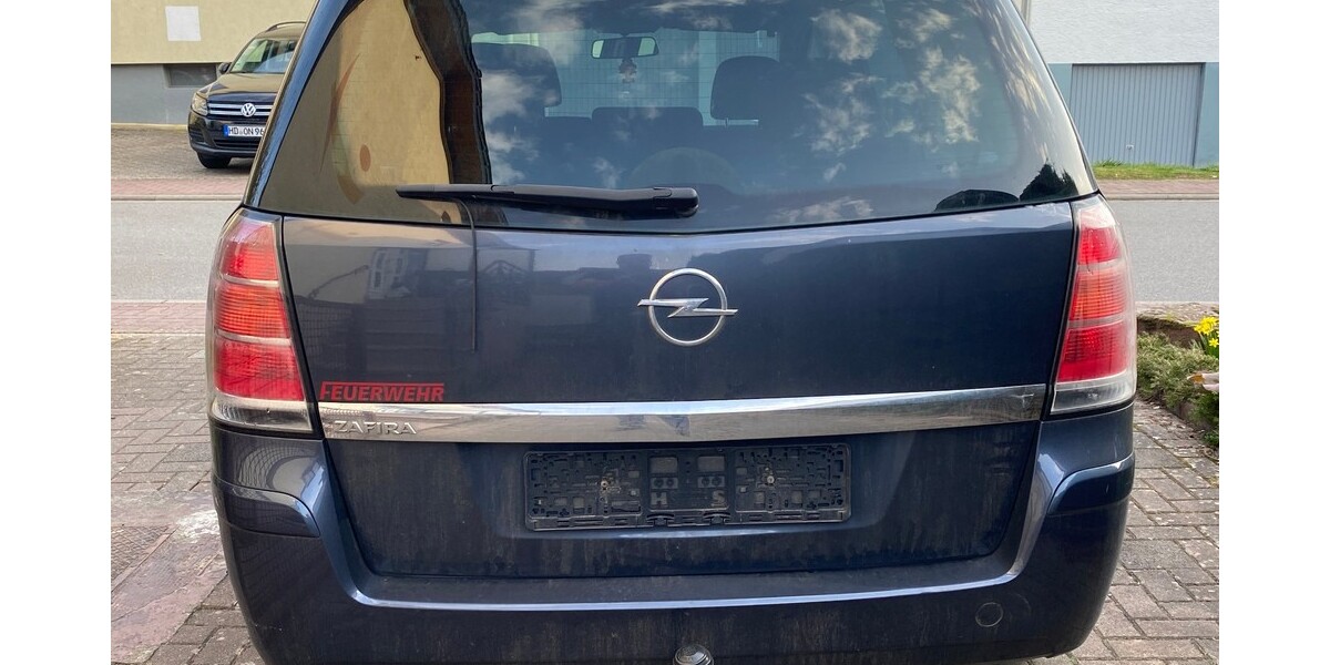 Opel Zafira B 240.607 km 1.960 &euro; Mauer 69256