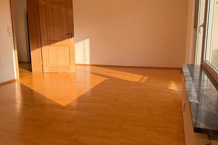 2,5 Zimmerwohnung mit viel Licht, großer Wohnküche und Balkon 2.5 zimmer