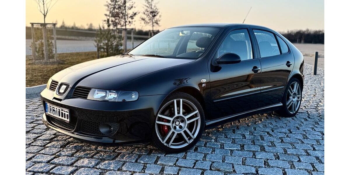 Seat Leon 85.000 km 8.990 &euro; München 81677