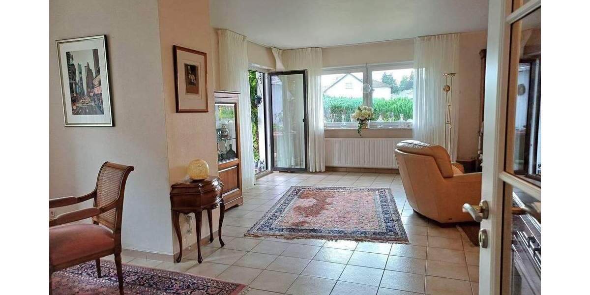 Mehrfamilienhaus, Wohnhaus Homburg Erbach - 5 Zimmer, 175 m&sup2;, 475.000&euro; | Angebot:25799115