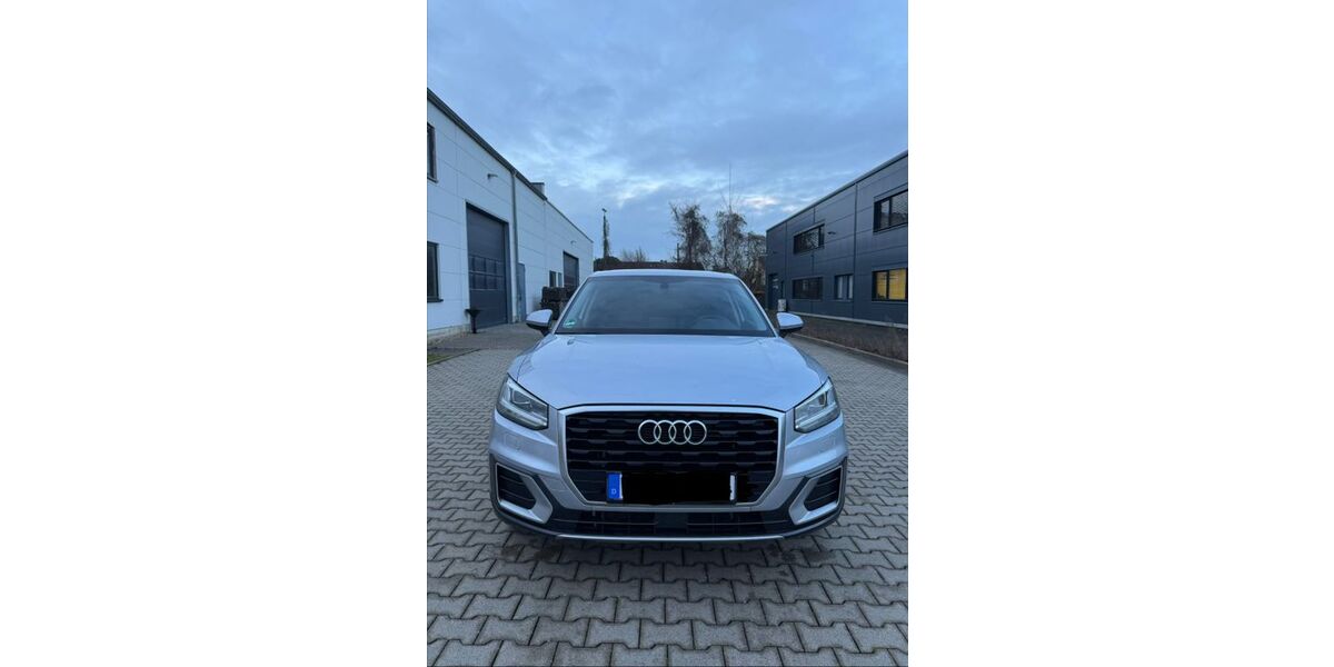 Audi Q2 140.588 km 13.900 &euro; Köln 50858