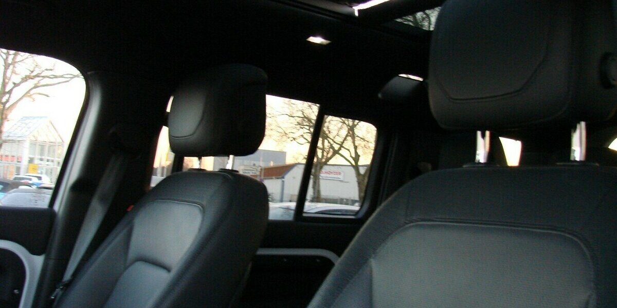 Land Rover Defender 110 HSE AWD Dynamic-X Pano 360ºSHZ AHK Me 39.980 km 79.890 &euro; Falkensee 14612