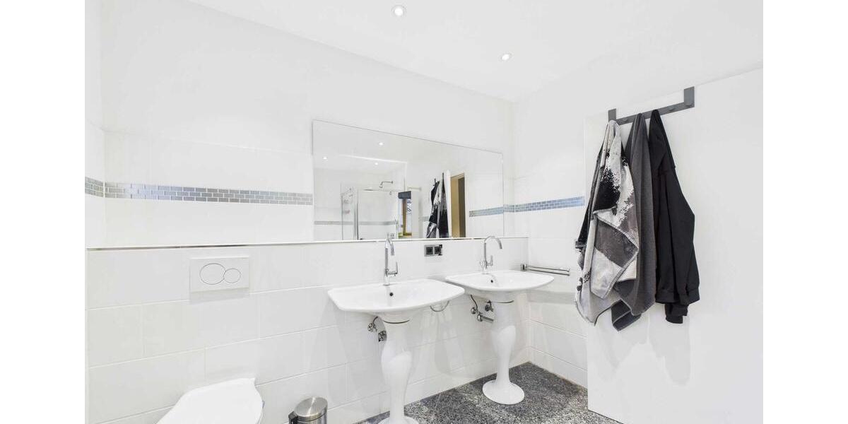 Reihenhaus Sulzemoos - 4 Zimmer, 170 m&sup2;, 2.850&euro; | Angebot:25263258