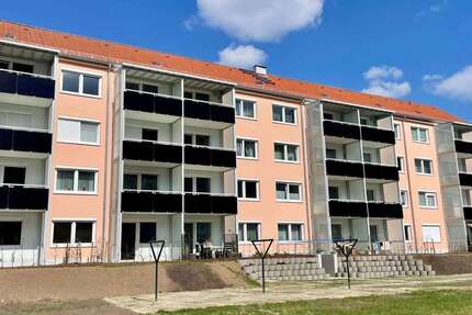 Wohnung zum Mieten in Stadtilm 443,06 € 65.06 m² 3 zimmer