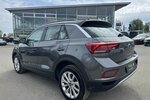 VW T-Roc 1.5 TSI LIFE DSG/NAVI/LED-PLUS/AHK/1.HAND 31.887 km 25.800 &euro; Villingen-Schwenningen 78054