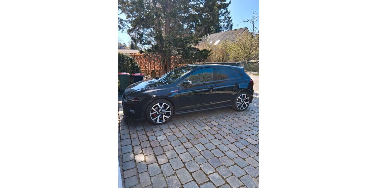 VW Polo 62.800 km 17.799 &euro; Hamburg 22175