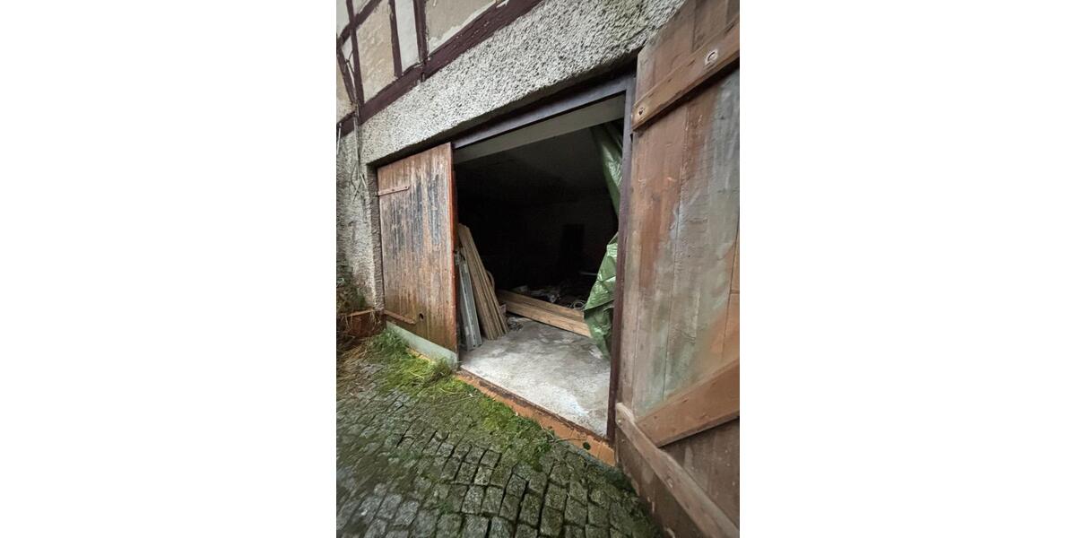 Reihenhaus Breitenworbis - 5 Zimmer, 150 m&sup2;, 50.000&euro; | Angebot:27097698