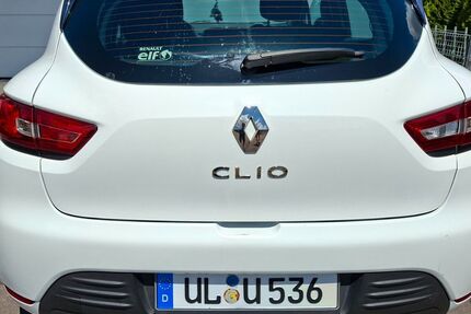 Renault Clio 98.000 km 5.000 &euro; Syrgenstein 89428
