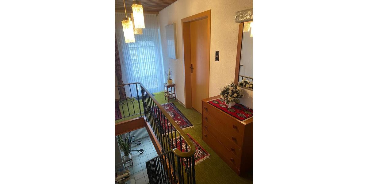 Einfamilienhaus Ense - 8 Zimmer, 208 m&sup2;, 285.000&euro; | Angebot:26578916