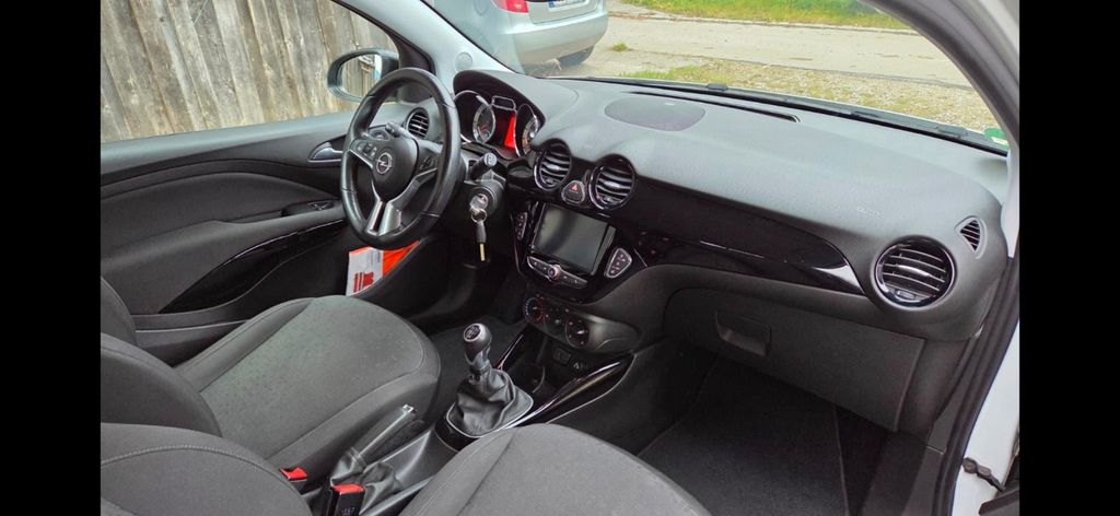 Opel Adam 119.900 km 6.199 &euro; Planegg 82152