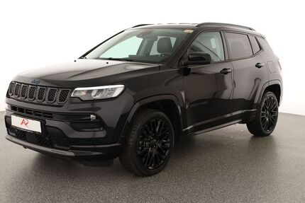 Jeep Compass 95.843 km 19.780 &euro; Berlin 12103