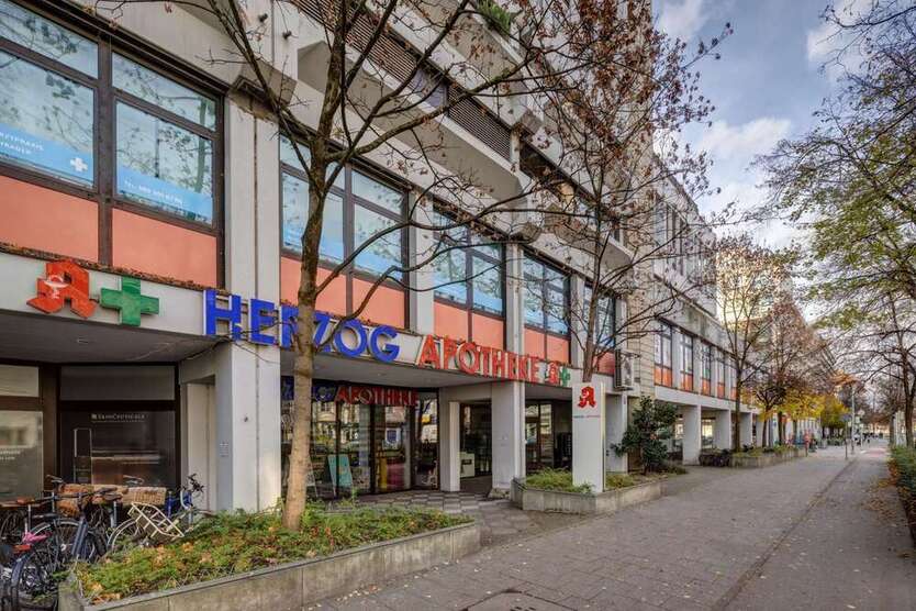 Einzelhandel in münchen 1.940.000 € 124.2 m²