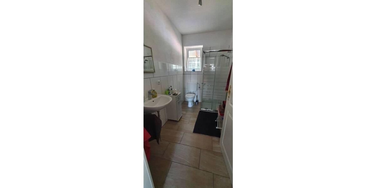 Neuwertiges EFH mit Wärmepumpe, Carport, 2 Bäder, EBK und eigenes Grünland - Einfamilienhaus Dömitz Heidhof | Angebot:26057443