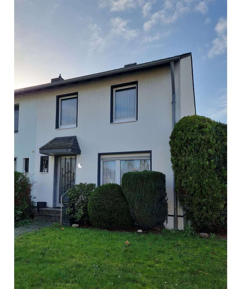 Haus zum Kaufen in Krefeld 295.000 € 85 m²
