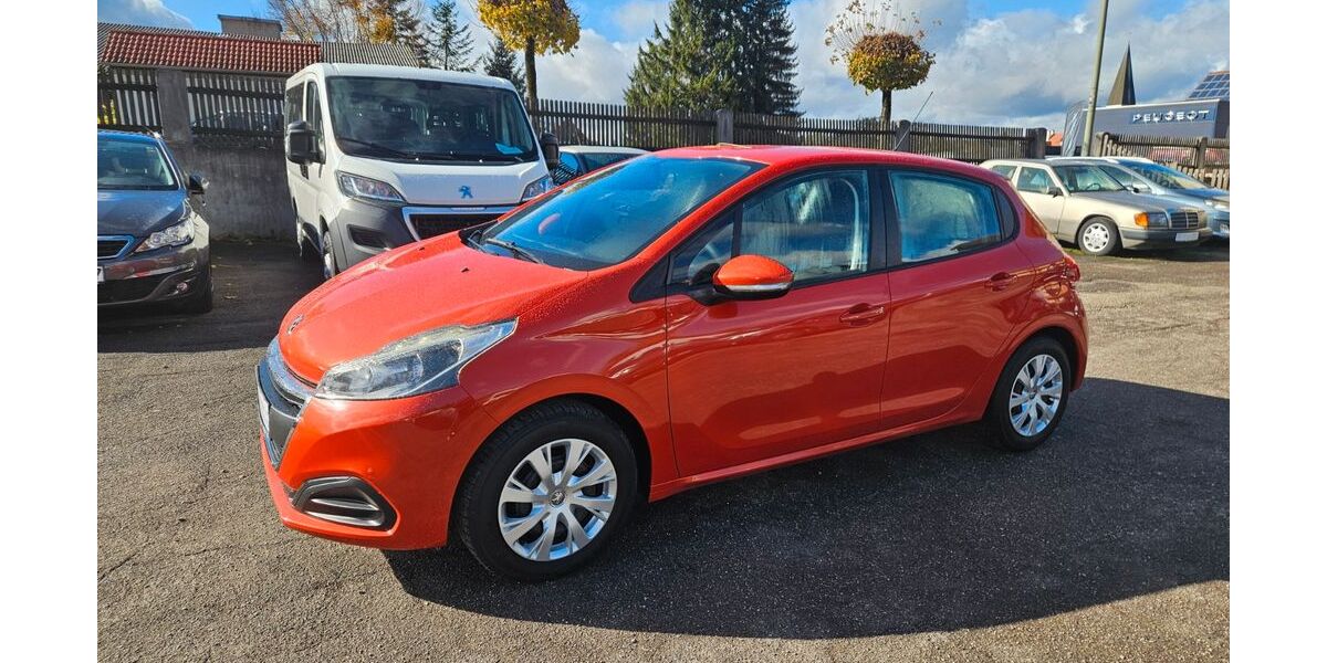 Peugeot 208 164.342 km 2.990 &euro; Altenstadt / Iller 89281