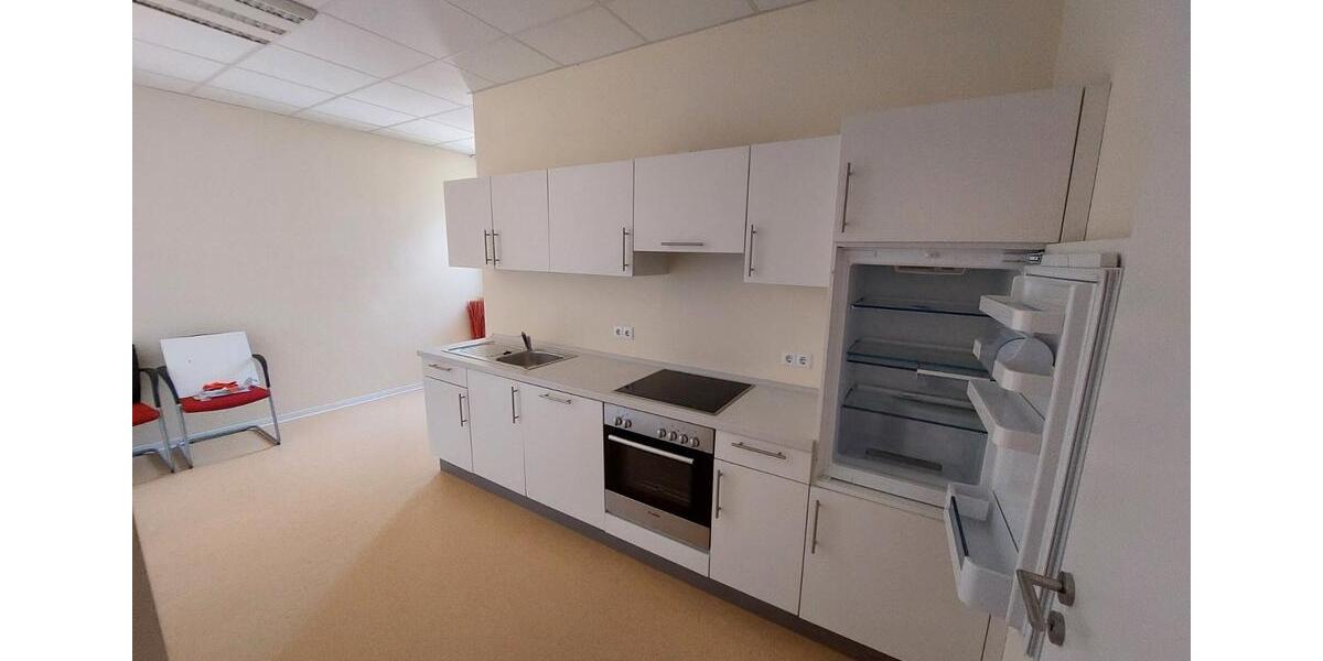 Etagenwohnung Pirmasens - 7 Zimmer, 200 m&sup2;, 1.600&euro; | Angebot:26534981