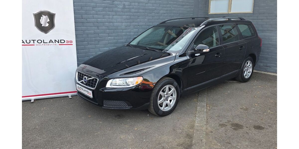 Volvo V70 266.600 km 5.990 &euro; Ohrum 38312