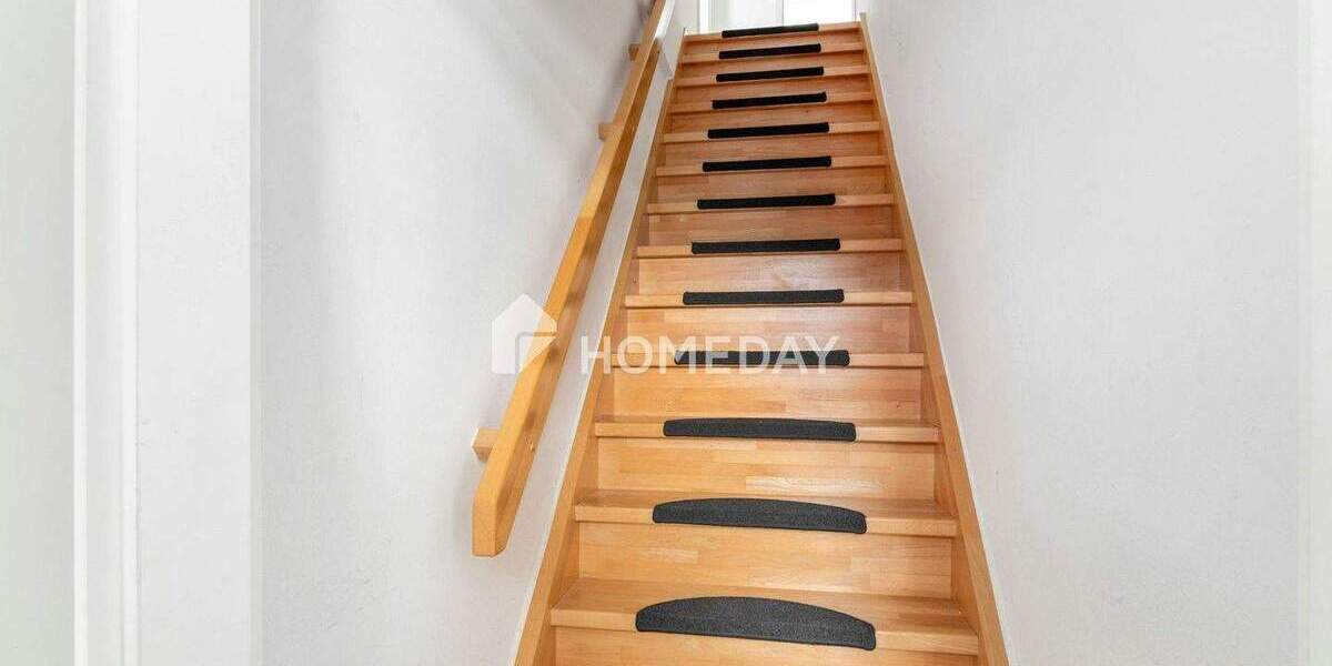 Mehrfamilienhaus, Wohnhaus Schönberg - 7 Zimmer, 146 m&sup2;, 255.000&euro; | Angebot:25684263