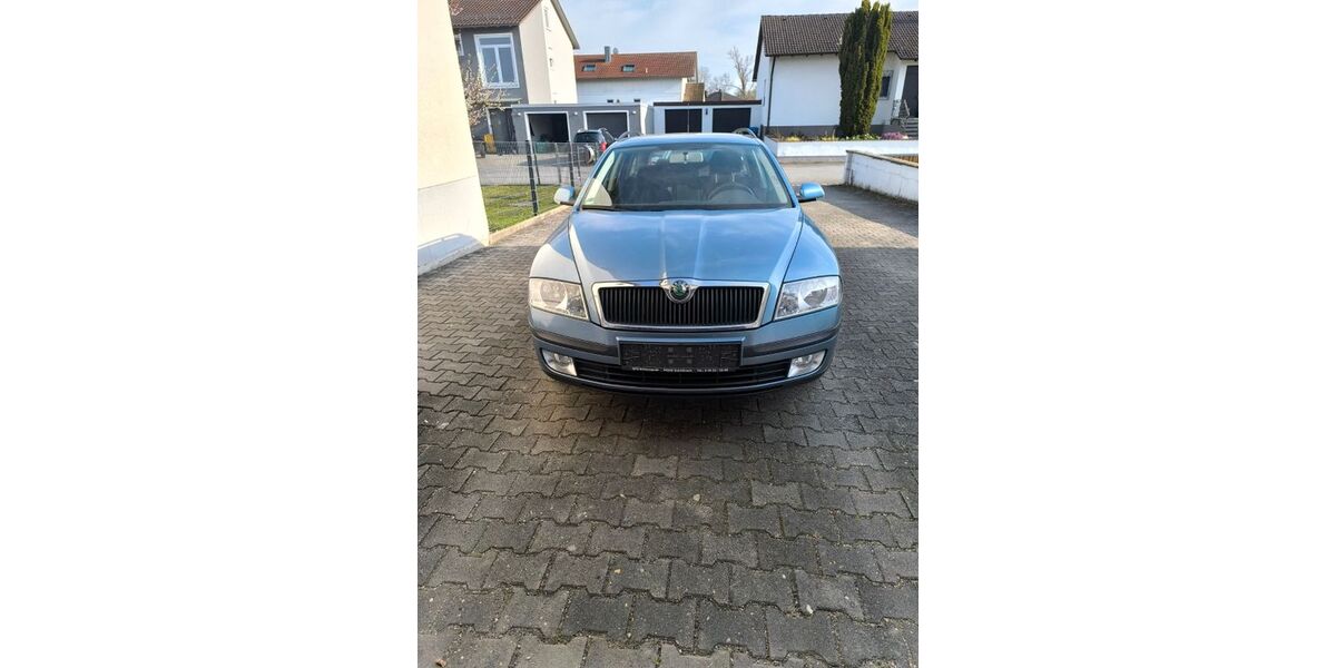 Skoda Octavia 142.800 km 2.499 &euro; Plattling 94447