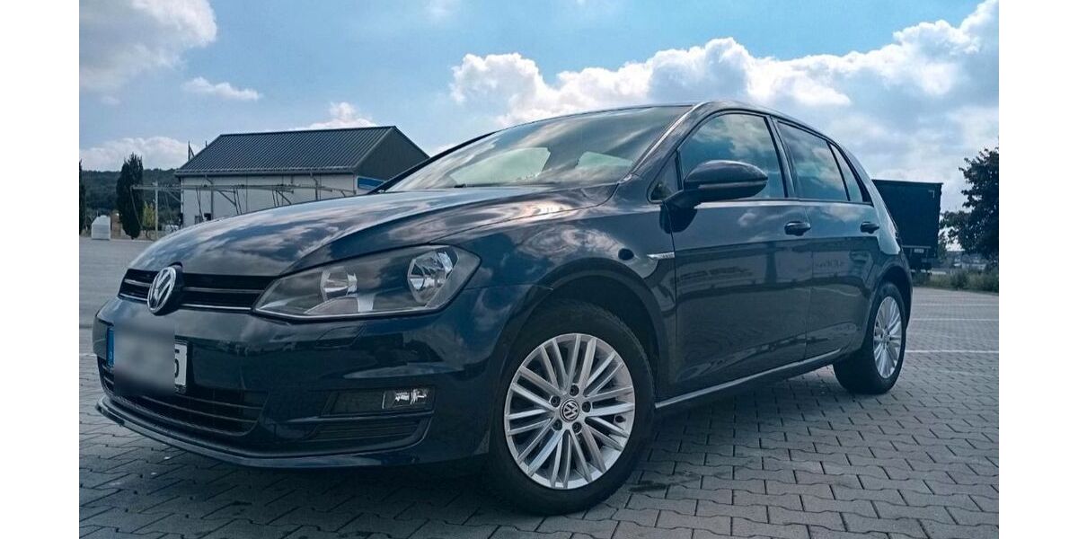 VW Golf 181.000 km 8.800 &euro; Rosbach 61191