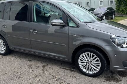 VW Touran 145.000 km 10.900 &euro; Jettingen-scheppach 89343